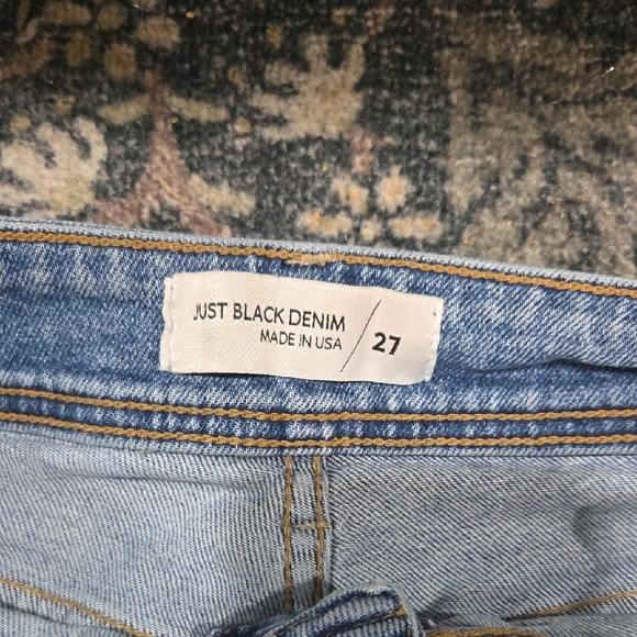 Neuflora Clayton Jeans - Picture 5 of 8